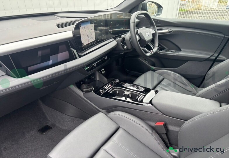 Audi Q6 e-tron Black