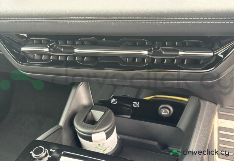 Audi Q6 e-tron Black