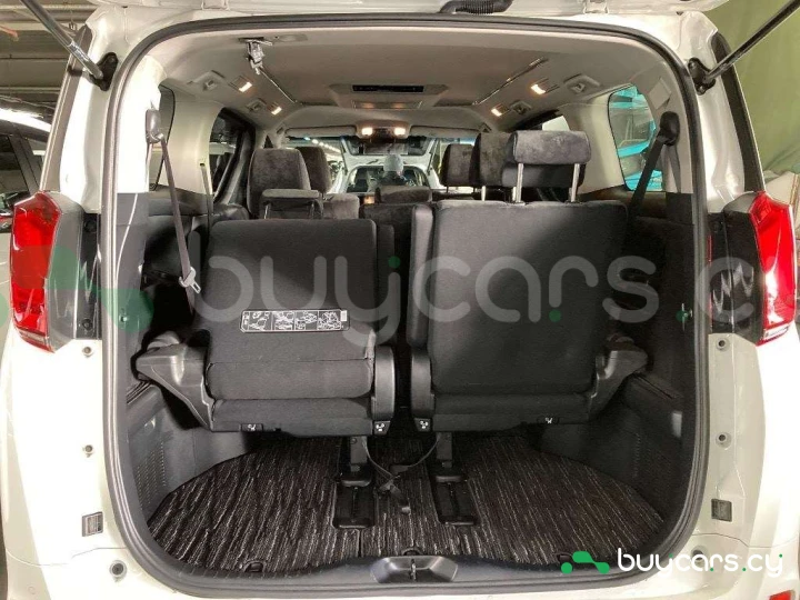 Toyota Alphard White