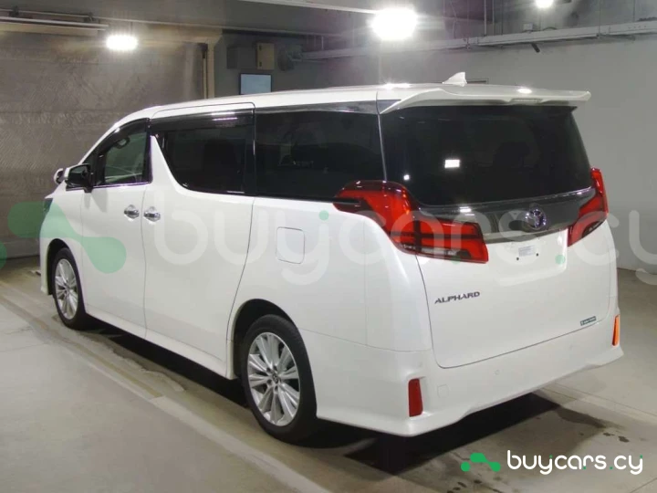 Toyota Alphard White