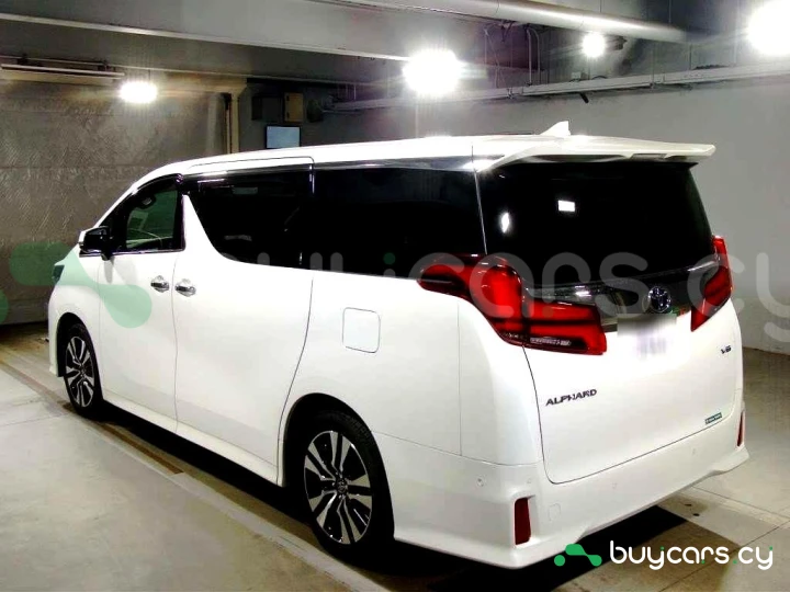 Toyota Alphard White