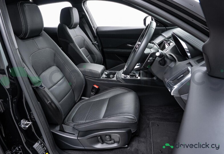 Jaguar F-Pace Black