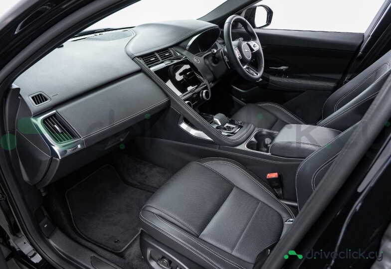 Jaguar F-Pace Black