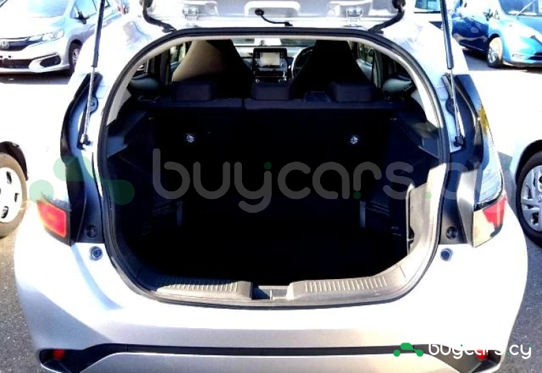 Toyota Aqua Серый