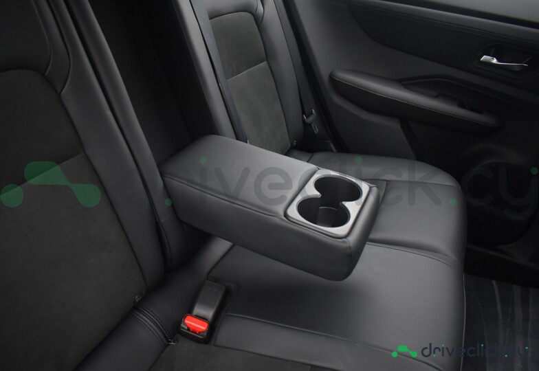 Nissan Ariya Black