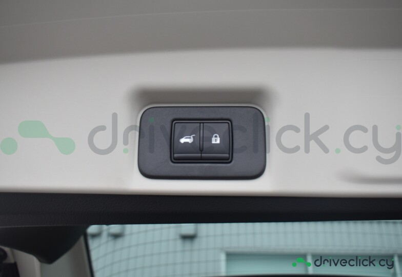 Nissan Ariya Black