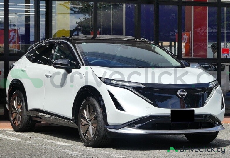 Nissan Ariya White