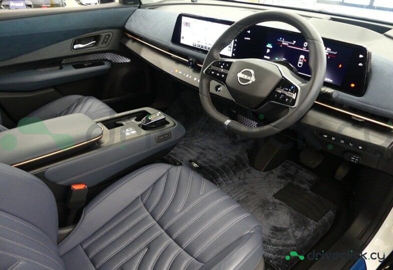 Nissan Ariya White