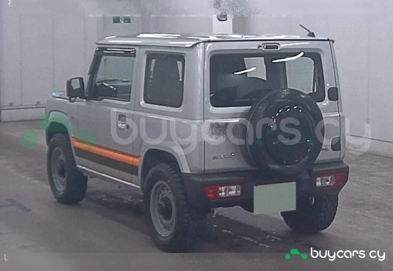 Suzuki Jimny Серый