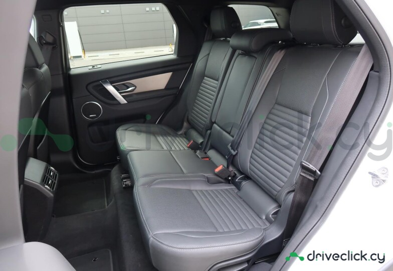 Land Rover Discovery Sport White