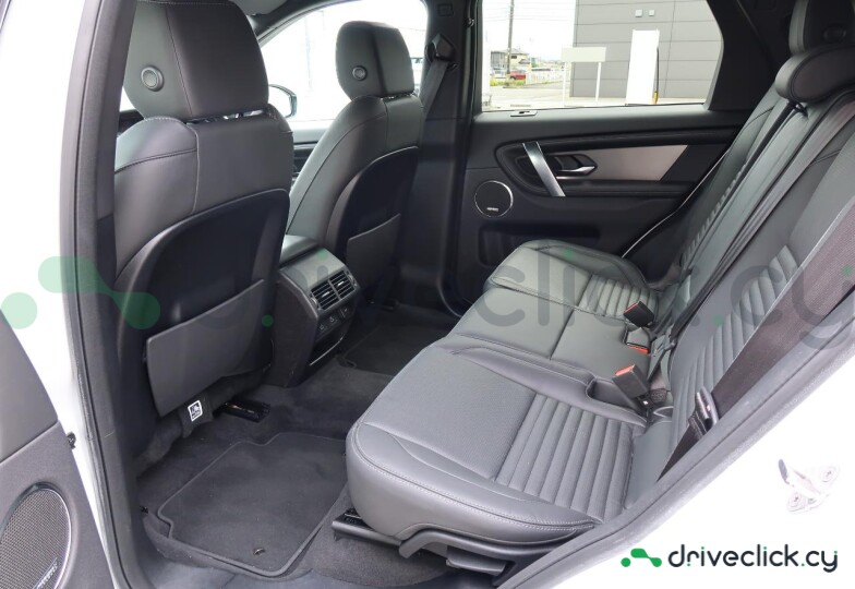 Land Rover Discovery Sport White