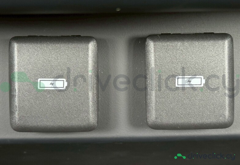 Land Rover Defender White