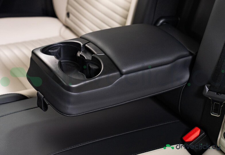 Land Rover Discovery Sport Black
