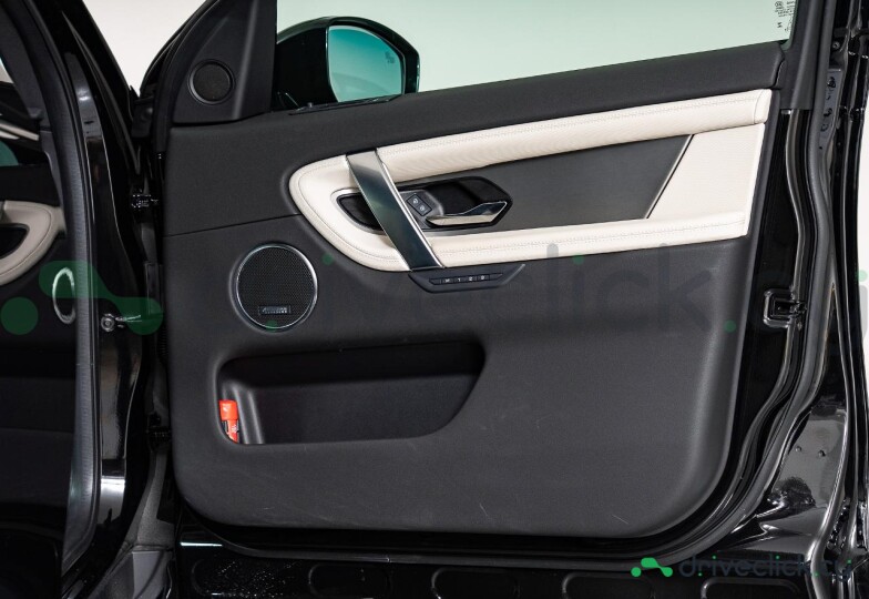 Land Rover Discovery Sport Black
