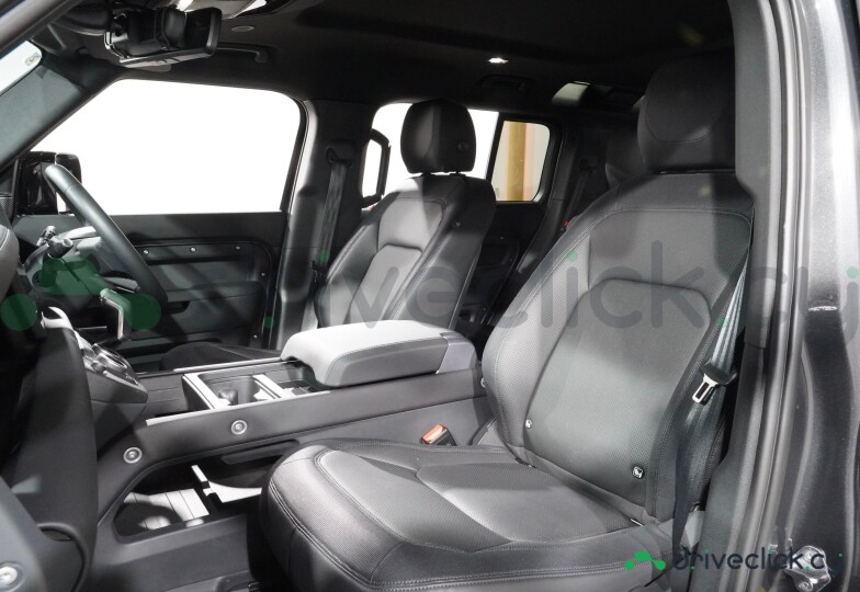 Land Rover Defender Black