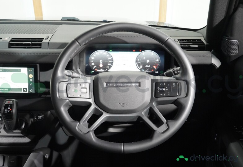 Land Rover Defender Black