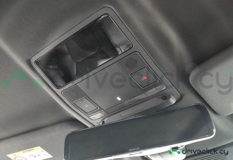 Land Rover Defender Black