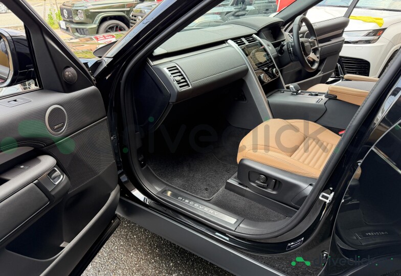 Land Rover Discovery Black
