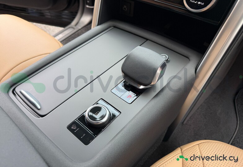 Land Rover Discovery Black