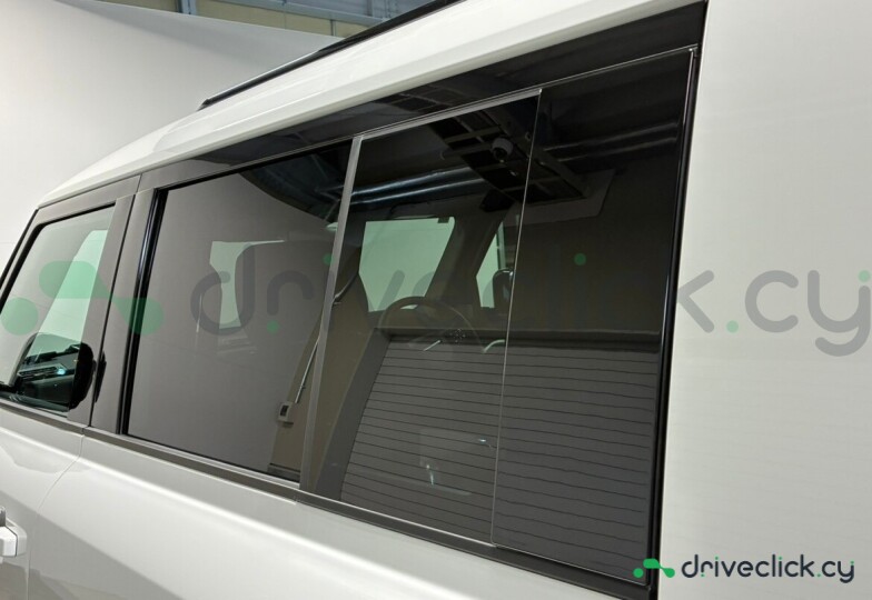 Land Rover Defender White