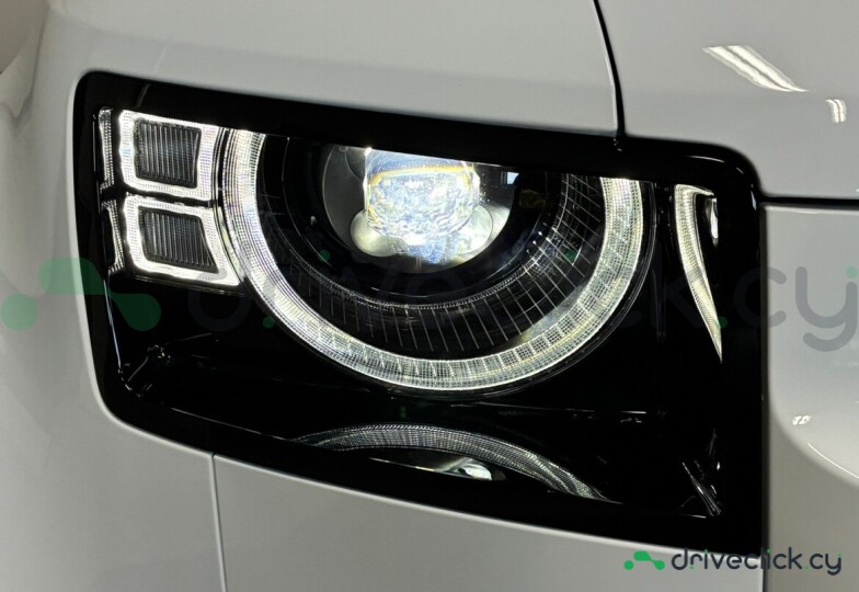 Land Rover Defender White