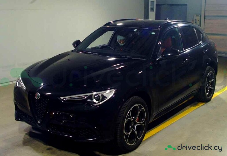 Alfa Romeo Stelvio Черный