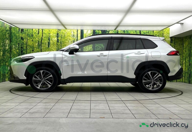 Toyota Corolla Cross White