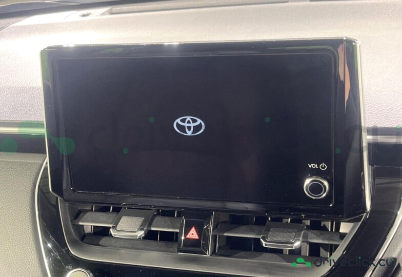 Toyota Corolla Cross Grey
