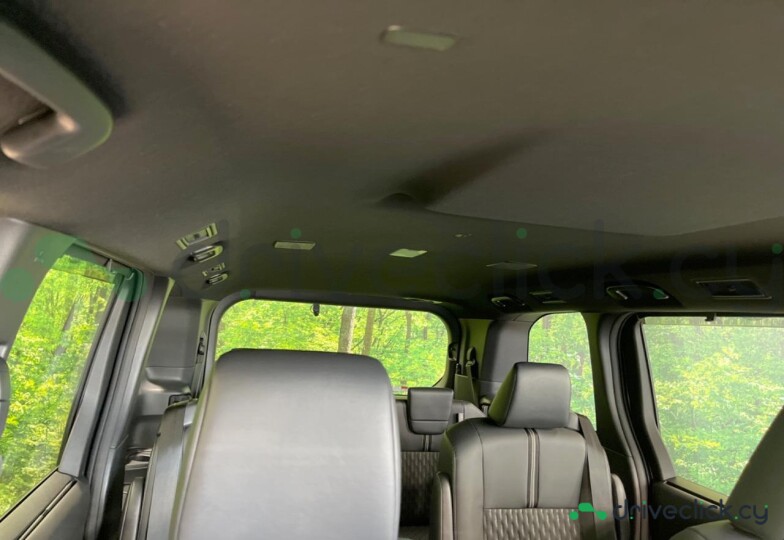 Toyota Noah Black