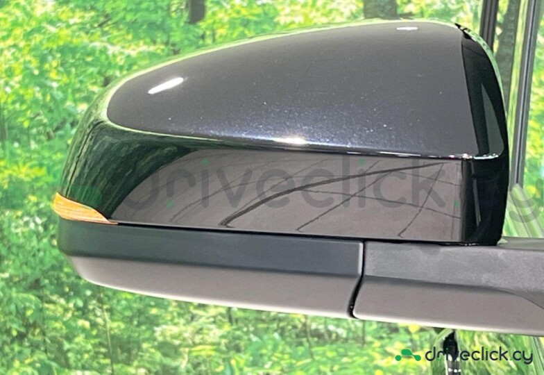 Toyota Noah Black