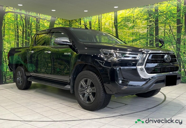 Toyota Hilux Black