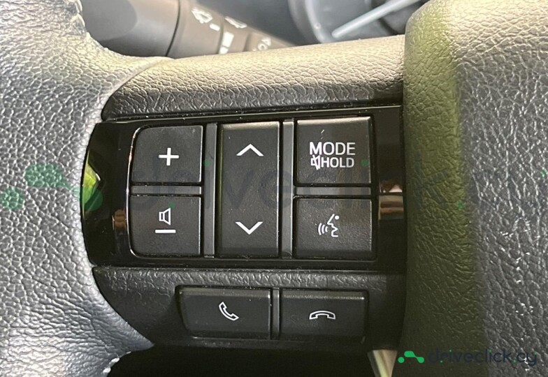 Toyota Hilux Black