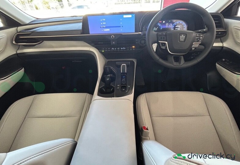 Toyota Crown Grey