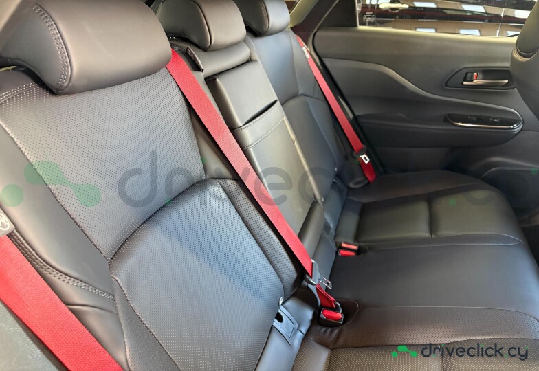 Toyota Crown Red