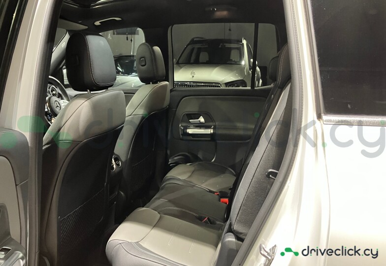 Mercedes GLB-class White