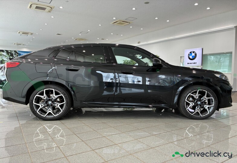 BMW X2 Black