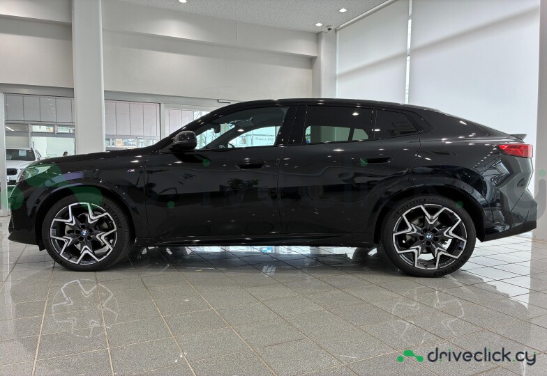 BMW X2 Black