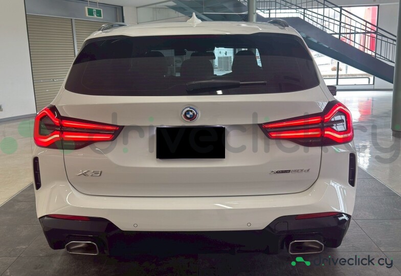 BMW X3 White