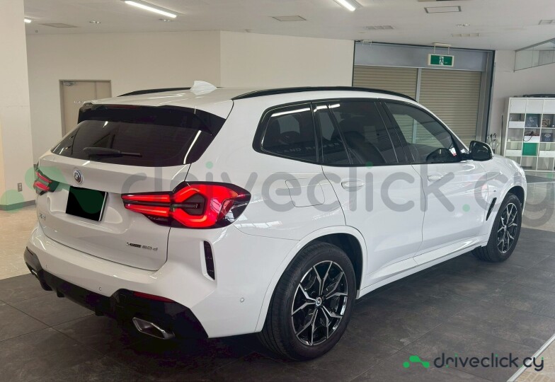 BMW X3 White