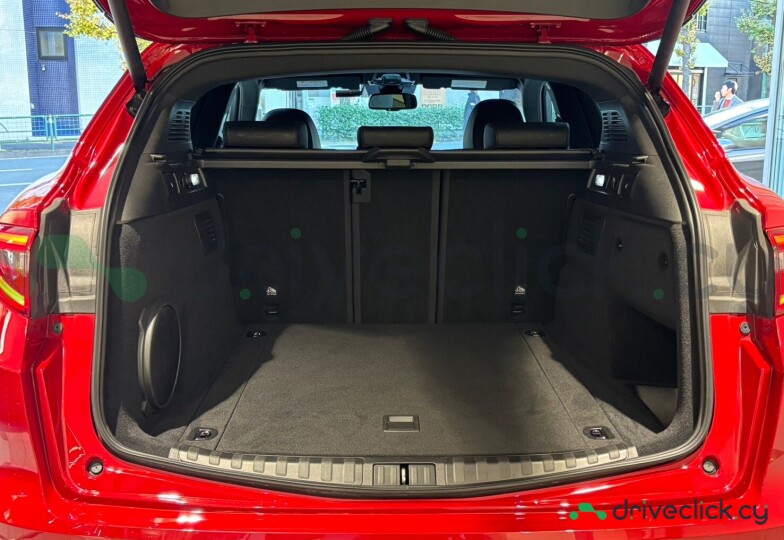 Alfa Romeo Stelvio Red