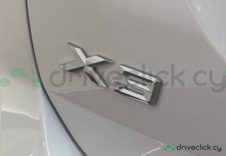 BMW X3 White