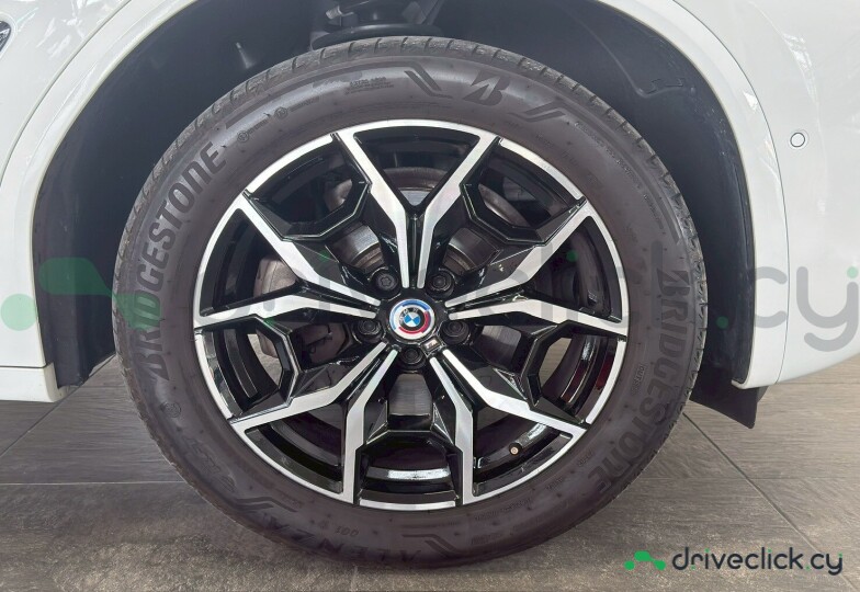 BMW X3 White