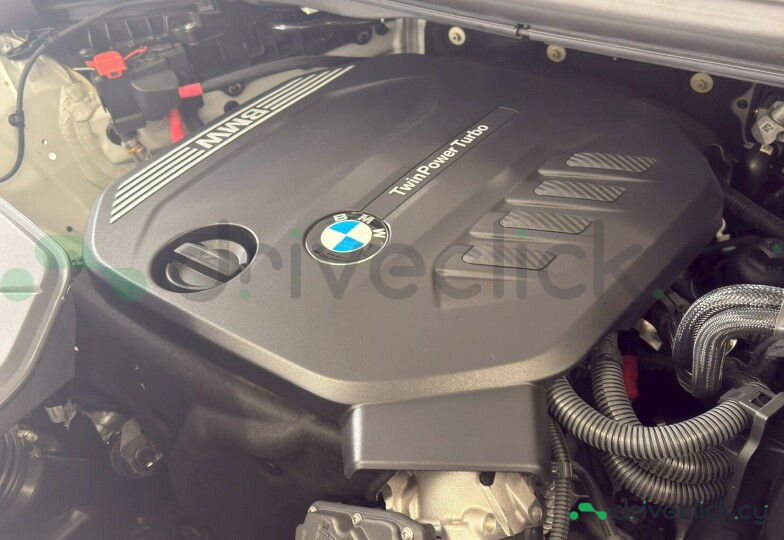 BMW X3 White