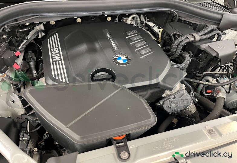 BMW X3 White