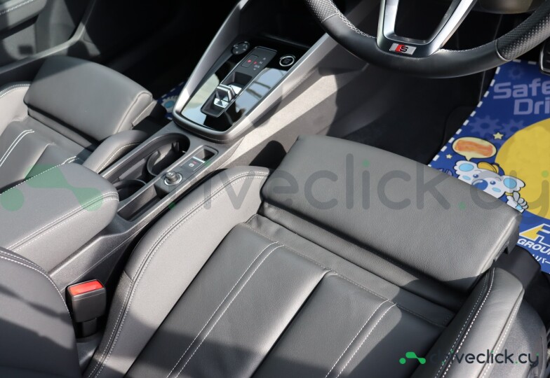 Audi A3 Белый