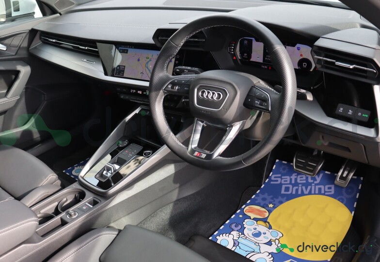 Audi A3 Белый