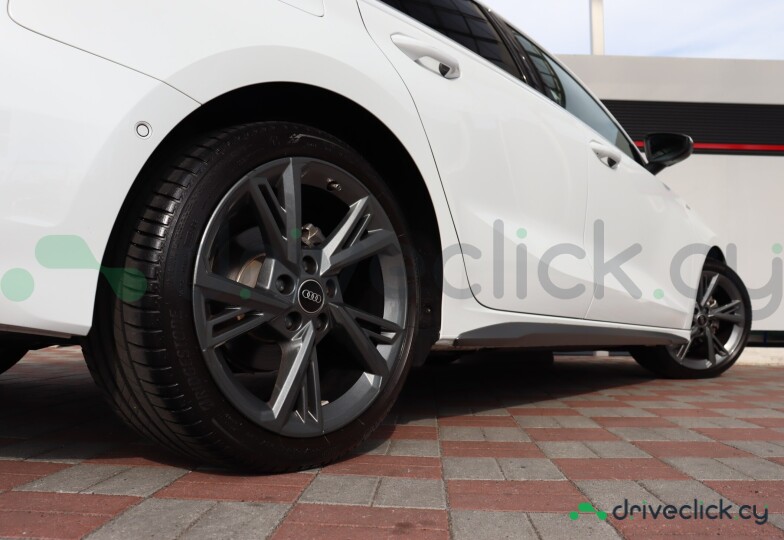 Audi A3 Белый