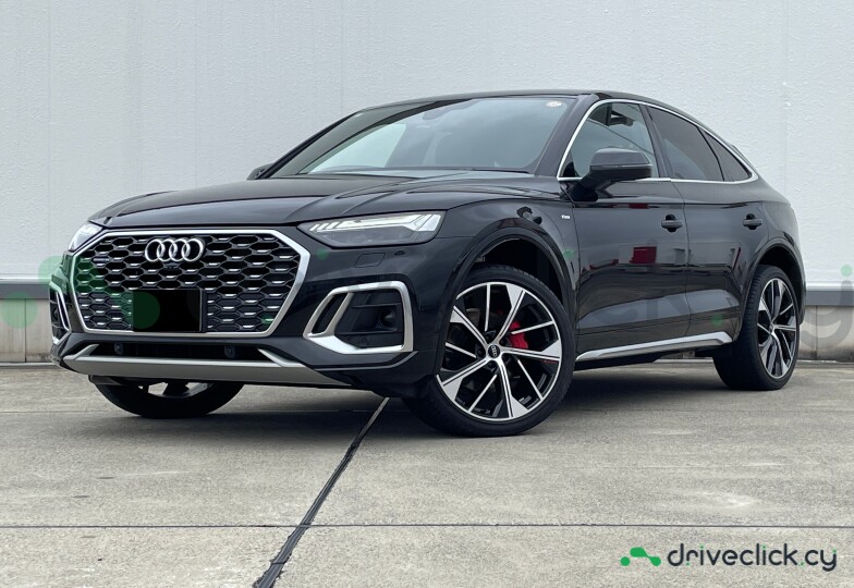 Audi Q5 Sportback Черный