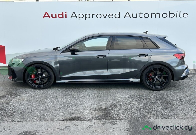 Audi RS3 Серый