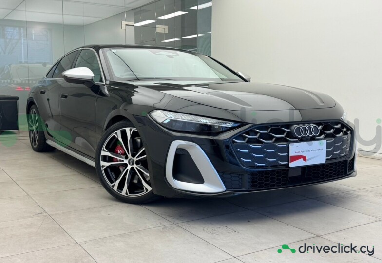 Audi S5 Черный